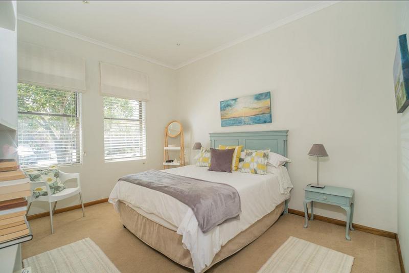 3 Bedroom Property for Sale in Lake Michelle Western Cape